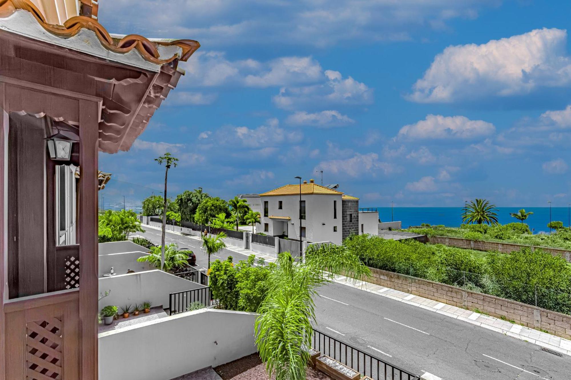 Apartment Lux Ocean View